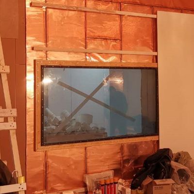Окно с защитой от радиочастотного излучения 1200*900 мм с эффективностью защиты 100 дБ и рамой из алюминия или нержавеющей стали