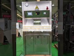 Регулируемые ремни для безопасной защиты от ядерной радиации